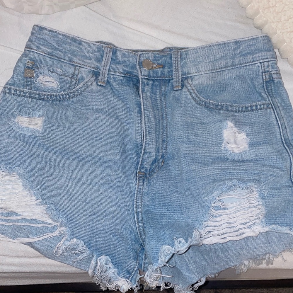 Just USA light wash ripped jean shorts